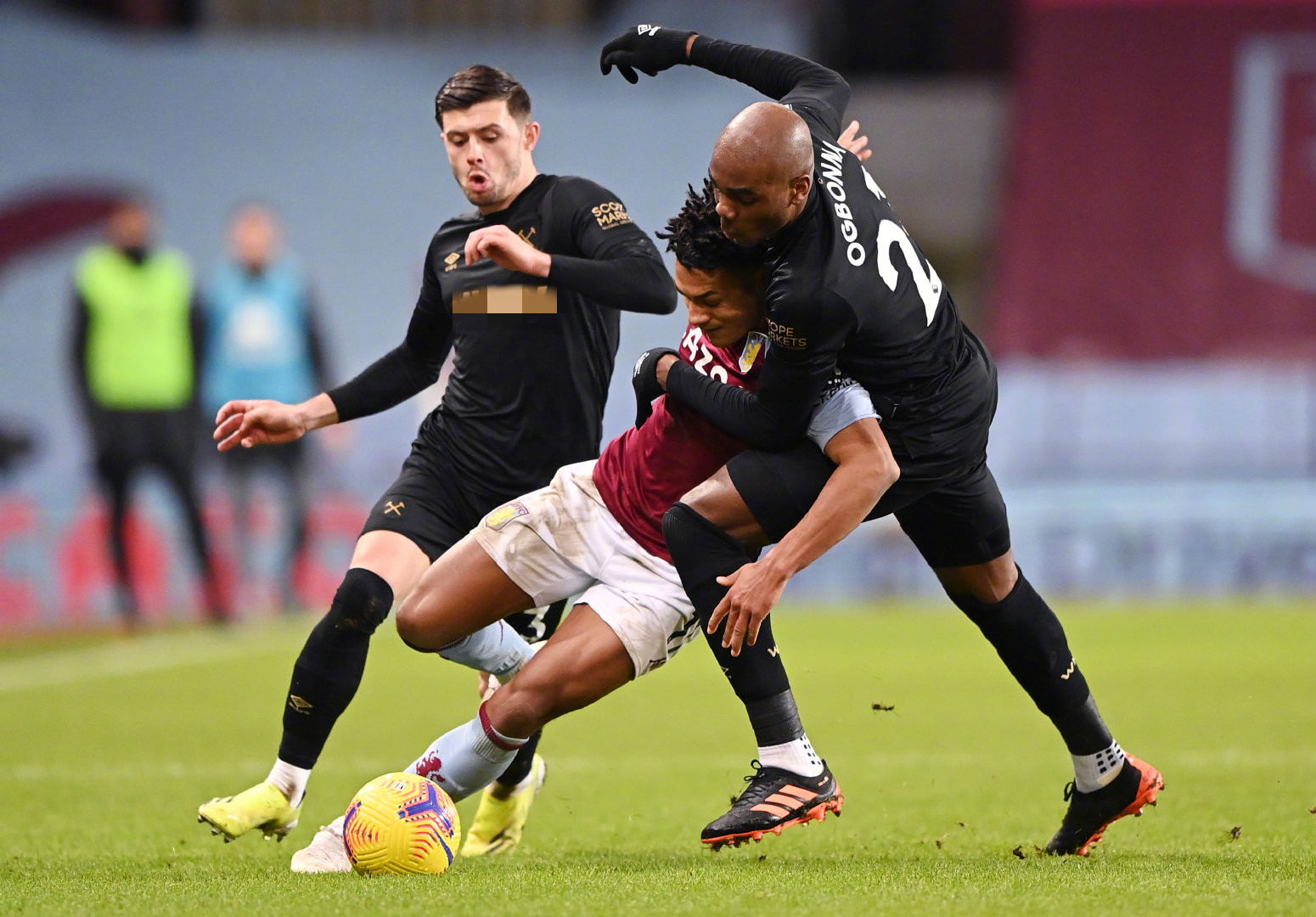 受到网络评 受到网络评